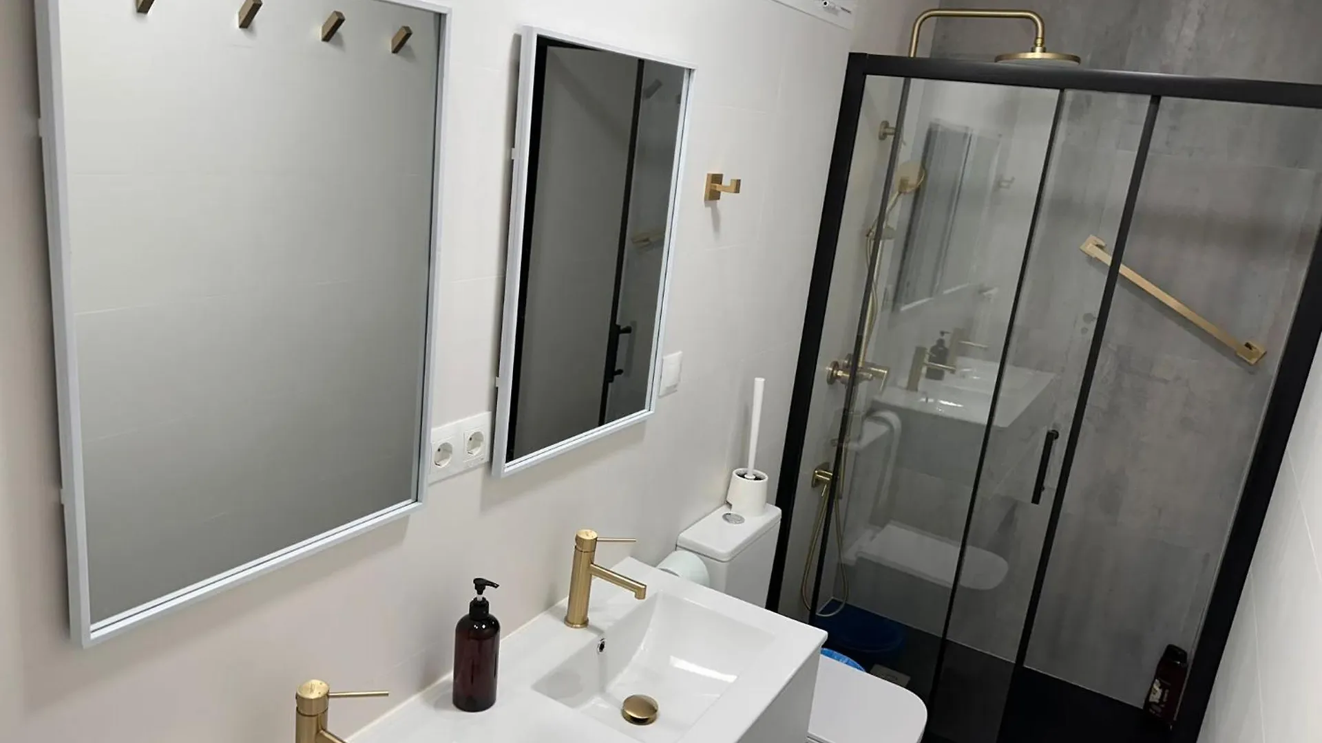 Appartement Marmoles Con 5 Puntos à Málaga